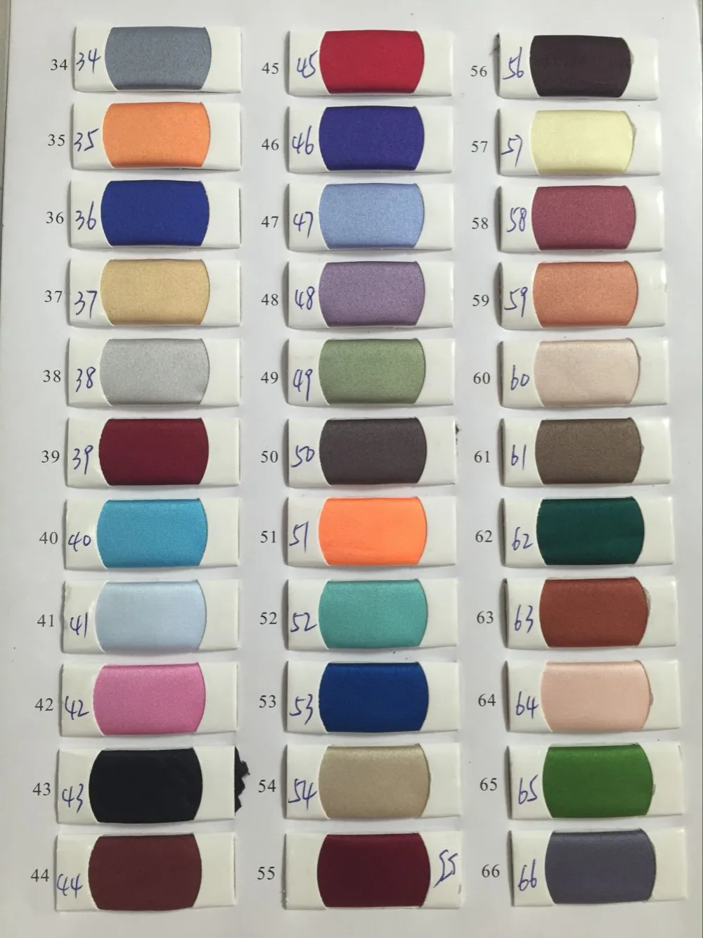 Модное фиолетовое атласное вечернее платье по индивидуальному заказу с коротким