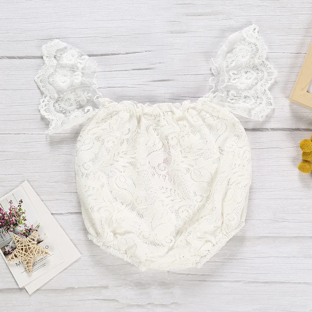 Одежда для маленьких девочек кружевной комбинезон с открытыми плечами и рюшами