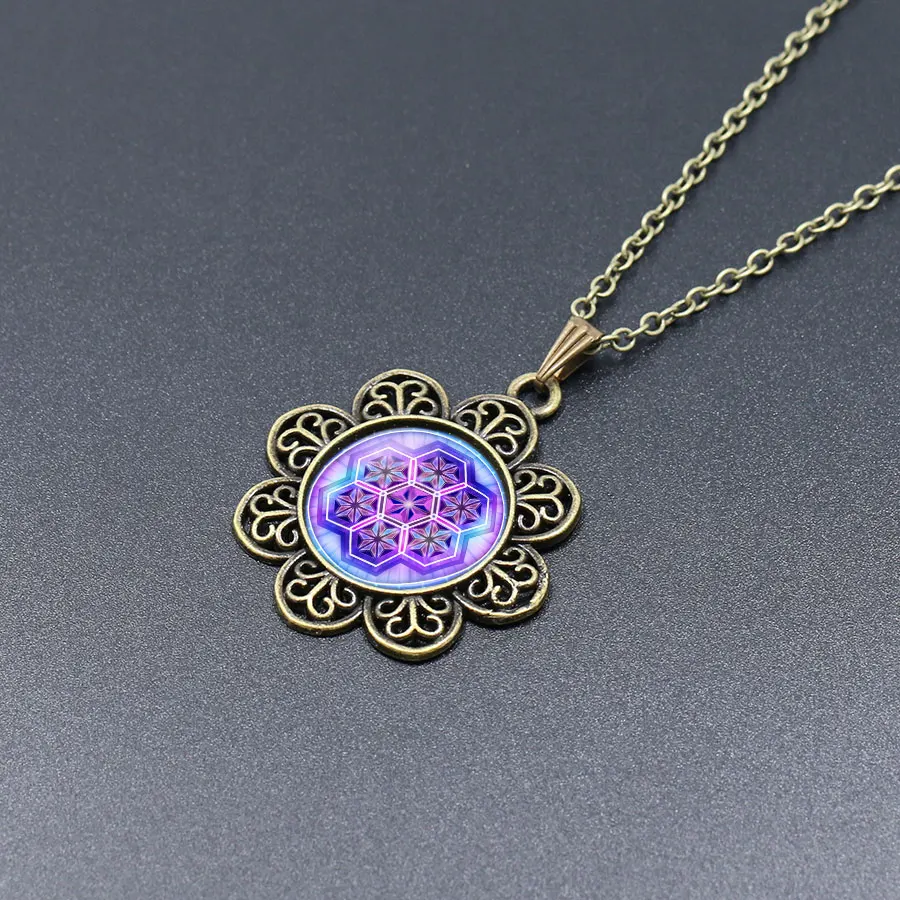 NingXiang Retro Flower Pendant Buddhism OM Symbol India Mandala Necklace For Women Glass Cabochon Zen Picture | Украшения и