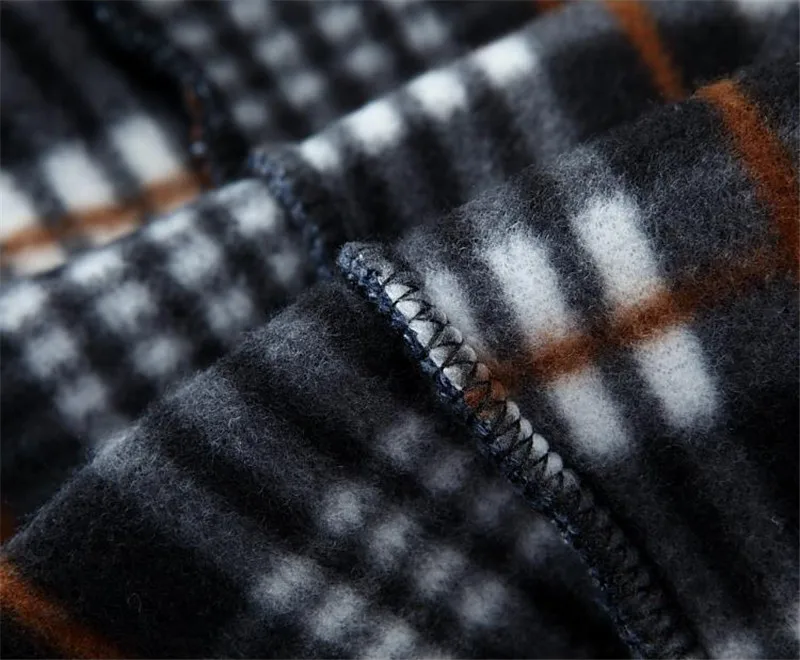 

Men Sweater Warm Knitwear Male Christmas Coats Outwear Fashion Cardigan Thicken Mens Cardigan Masculino Cashmere Sweaters