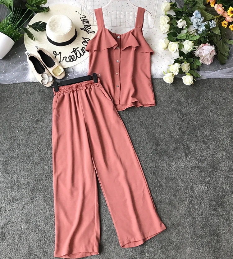 Женский однобортный костюм ALPHALMODA топ на бретельках с воланами + широкие брюки