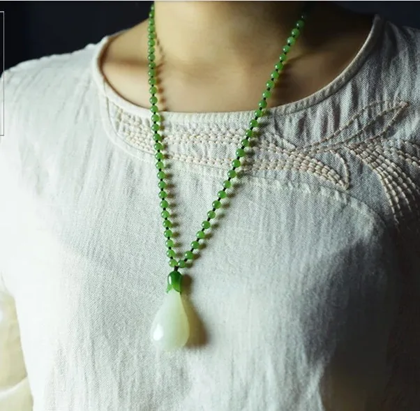 

New White Magnolia Pendant Women's stone Pendant White Jadeite Pendant Necklace