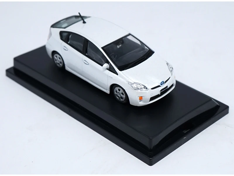 1:43 TOYOTA PRIUS литая под давлением модель автомобиля Коллекция Металл для детей подарки на день рождения оригинальная коробка