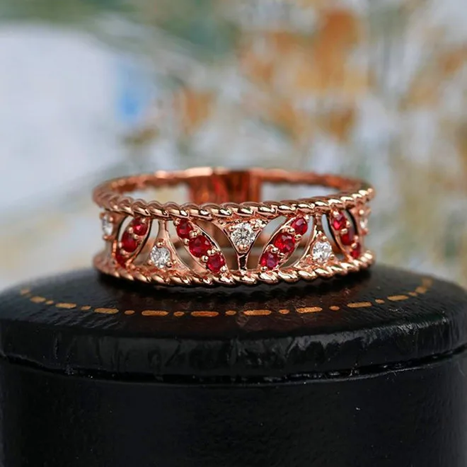 Женское маленькое красное и белое кольцо с кристаллами в стиле бохо свадебное