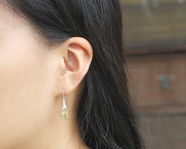 Серьги-подвески из серебра 925 пробы с цветком ювелирные изделия бесплатная