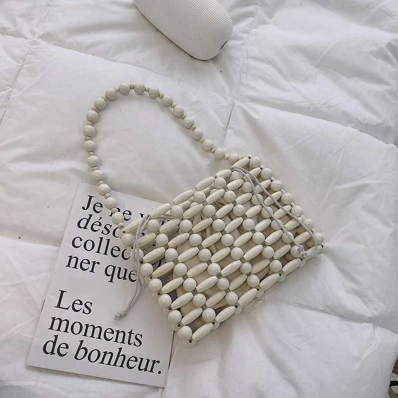 Женская плетеная сумка мессенджер летняя маленькая через плечо из бамбука с