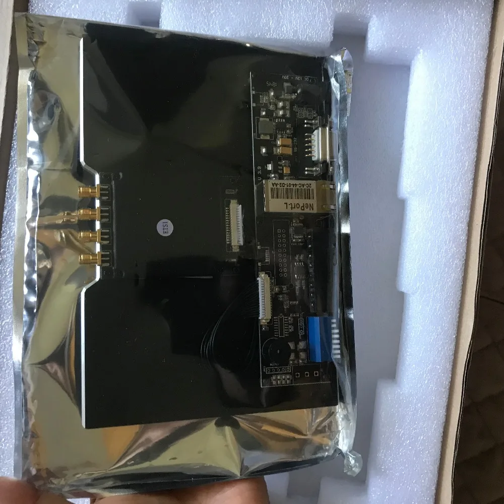 Четырёхканальный модуль считывания rfid impinj 860 960 МГц с макетной платой TCP/IP Ethernet