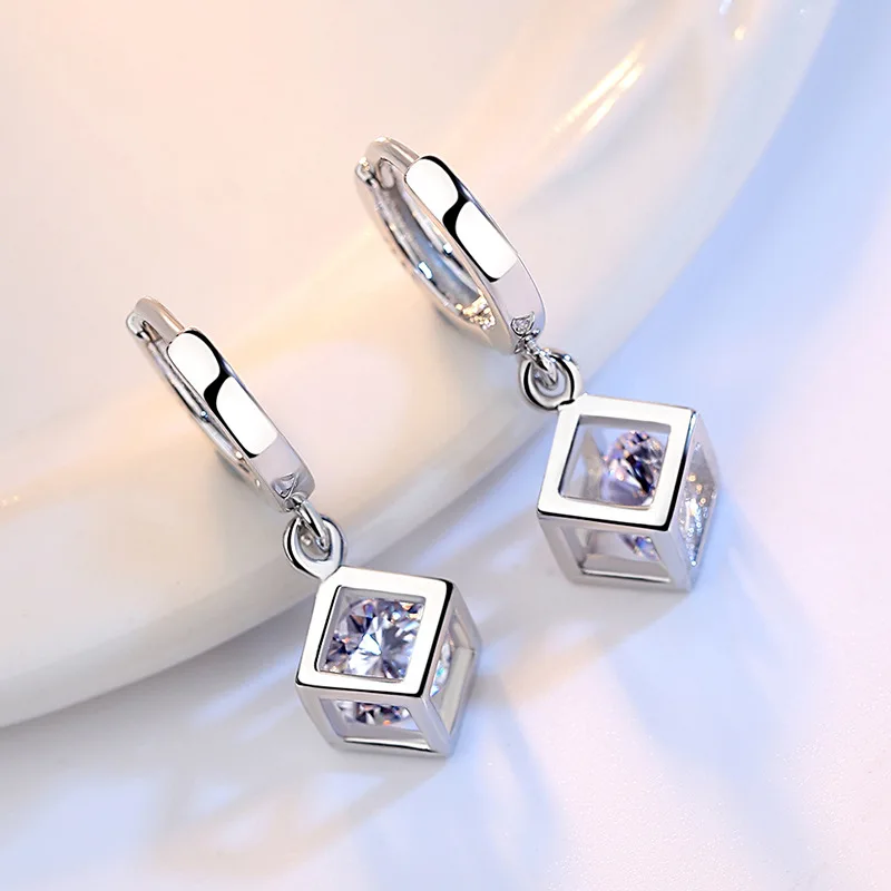 

100% 925 sterling silver fashion shiny crystal square ladies`stud earrings female jewelry women Christmas gift drop shipping