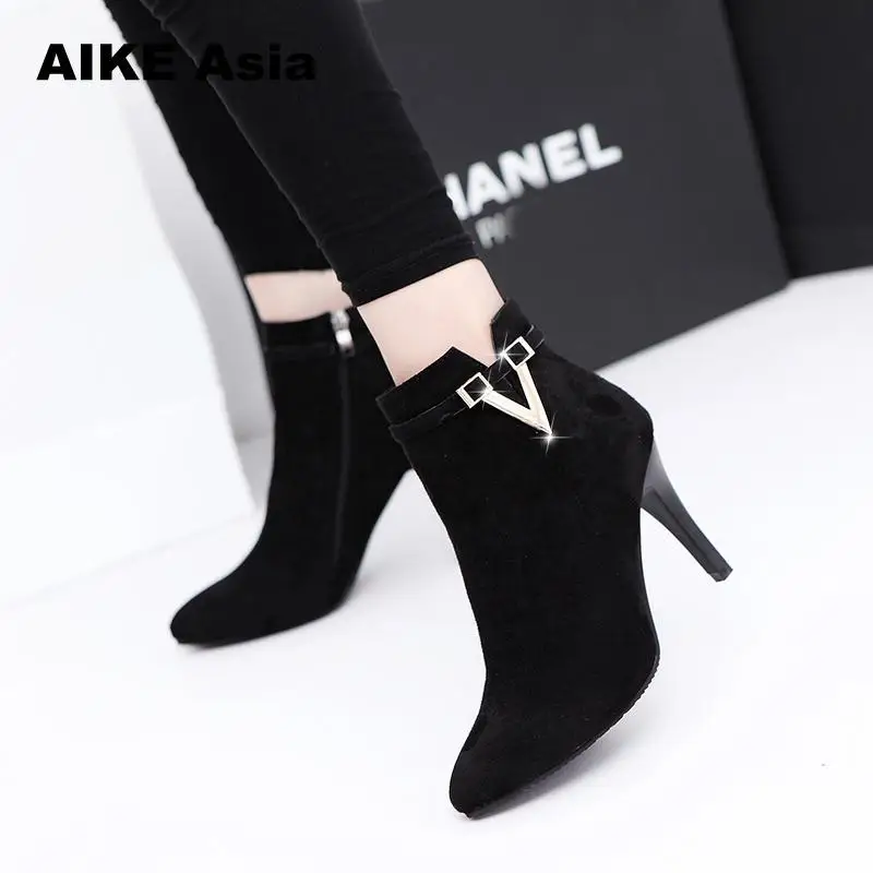 Black Suede Г., демисезонные пикантные женские ботильоны на высоком тонком каблуке-шпильке с острым носком из искусственной кожи на молнии Bota Feminina - Цвет: Black Suede