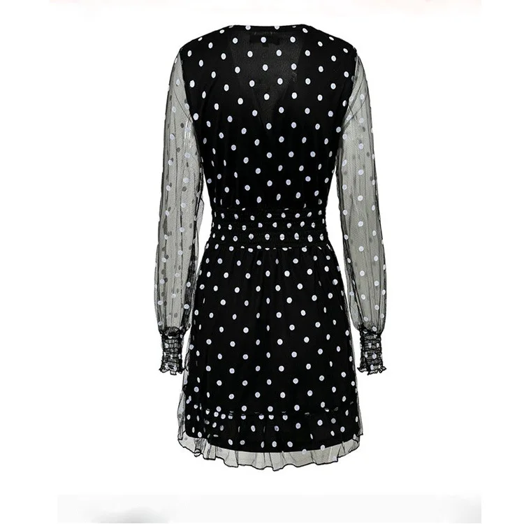 Кружевное Сетчатое платье с длинными рукавами черное в горошек v-образным