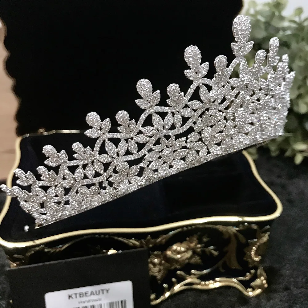 Роскошные Великолепные женские короны с белым покрытием украшенные стразами