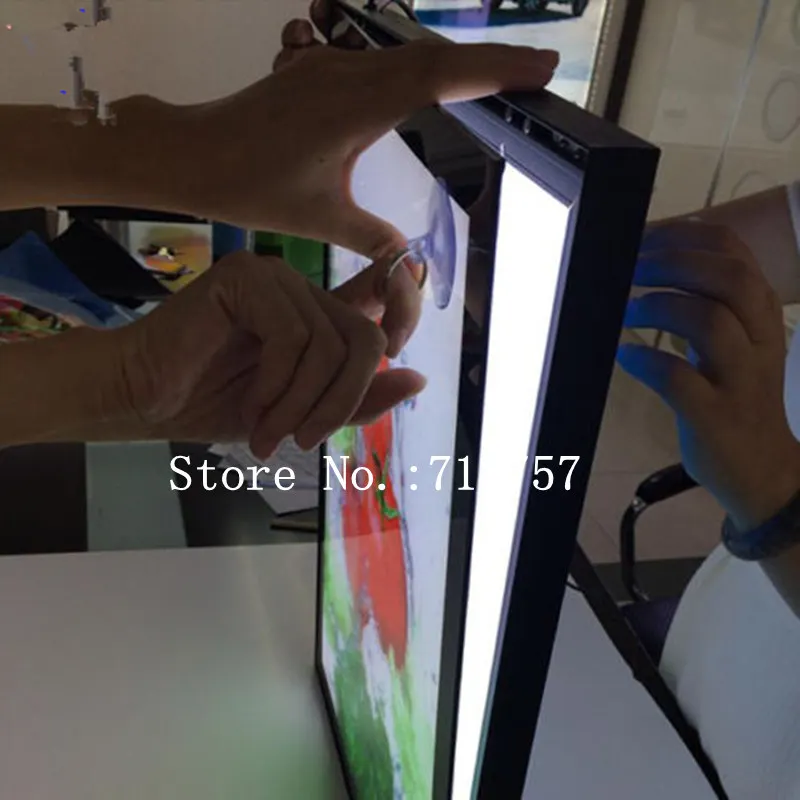 Ультратонкая Магнитная алюминиевая рамка с настенным креплением для помещений