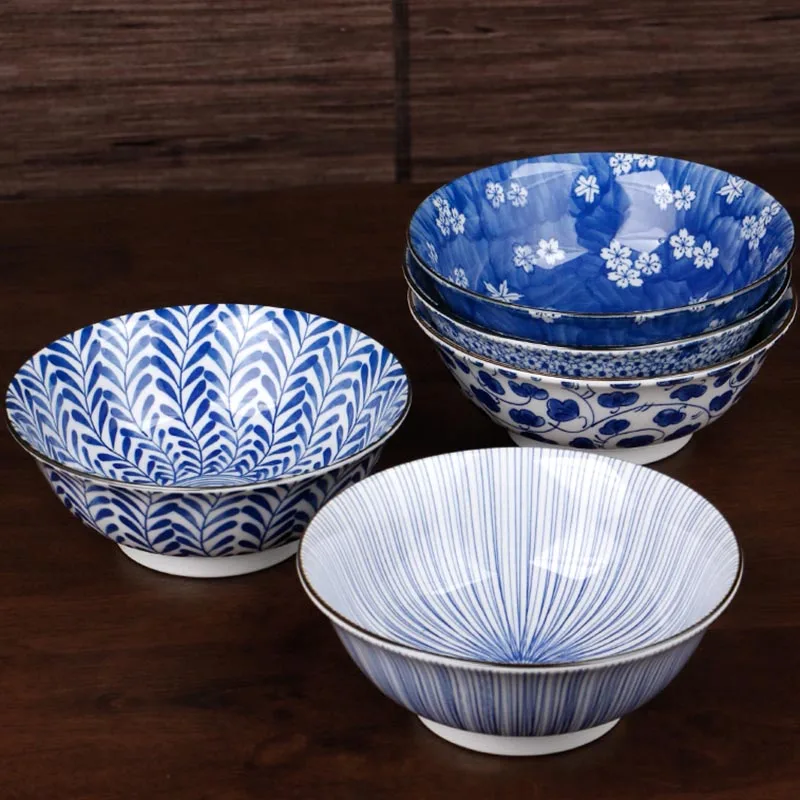 

8 inch Japanese Style Ceramic Bowl Blue and White Porcelain Noodles Bowls Big Soup Bowl Fruit Salad Container Home Tableware New