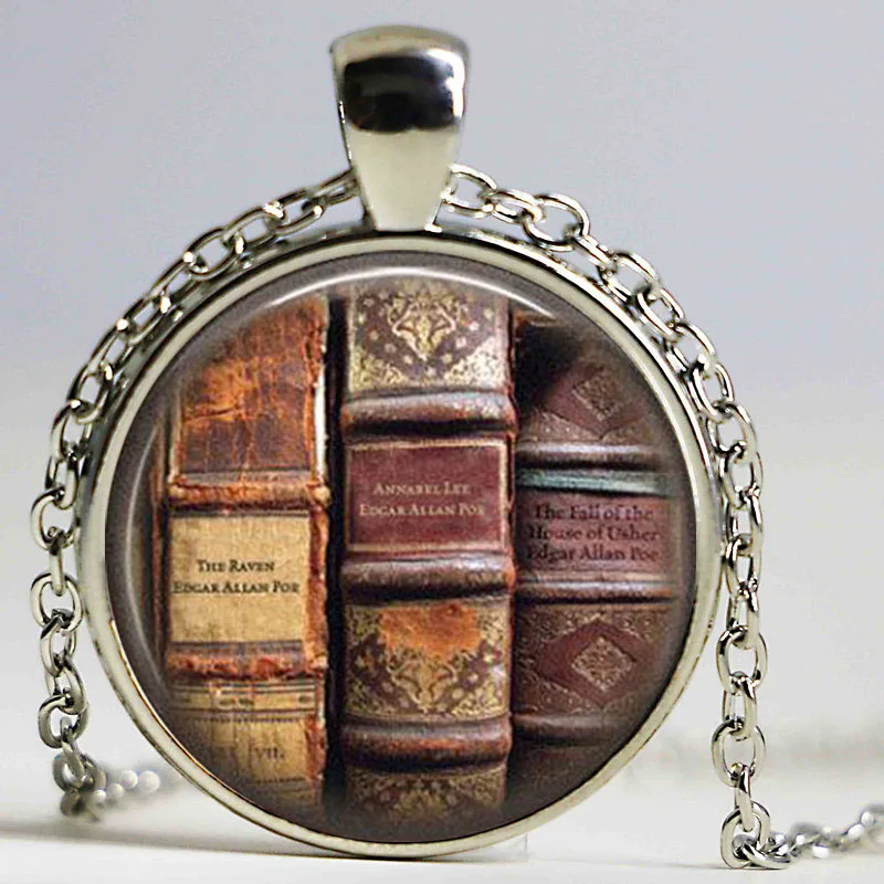 Ожерелье с подвеской в виде книги логотипом Эдгара Аллана По Литературная поэма