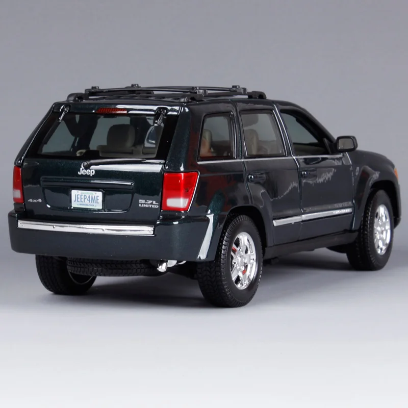 Maisto 1:18 2005 jeep grand cherokee Хаки Синий Модель автомобиля Большой игрушечный джип модель