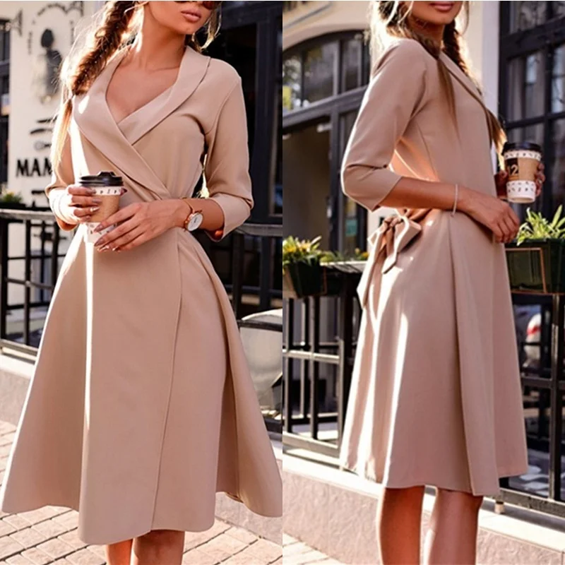 Осенне зимнее модное элегантное платье приталенное три четверти на шнуровке