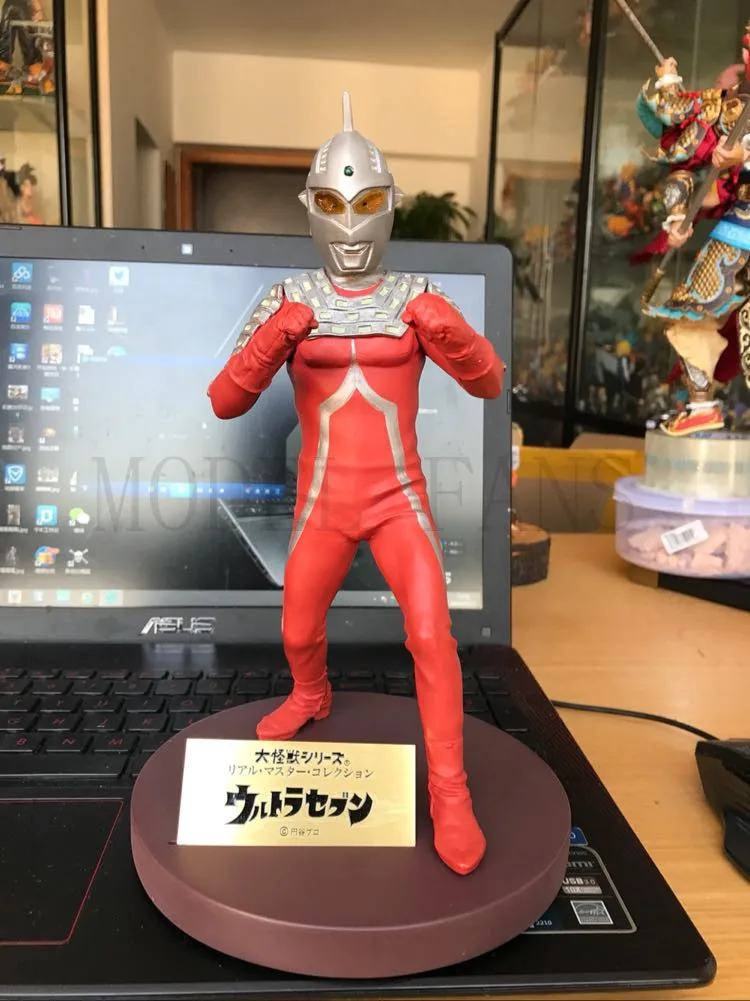 Игрушечные фигурки из смолы UItraman Seven gk в наличии | Игрушки и хобби