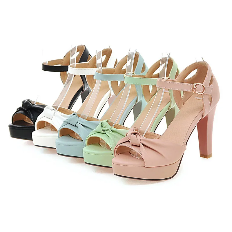 Босоножки женские на высоком каблуке с открытым носком и бантом белые черные