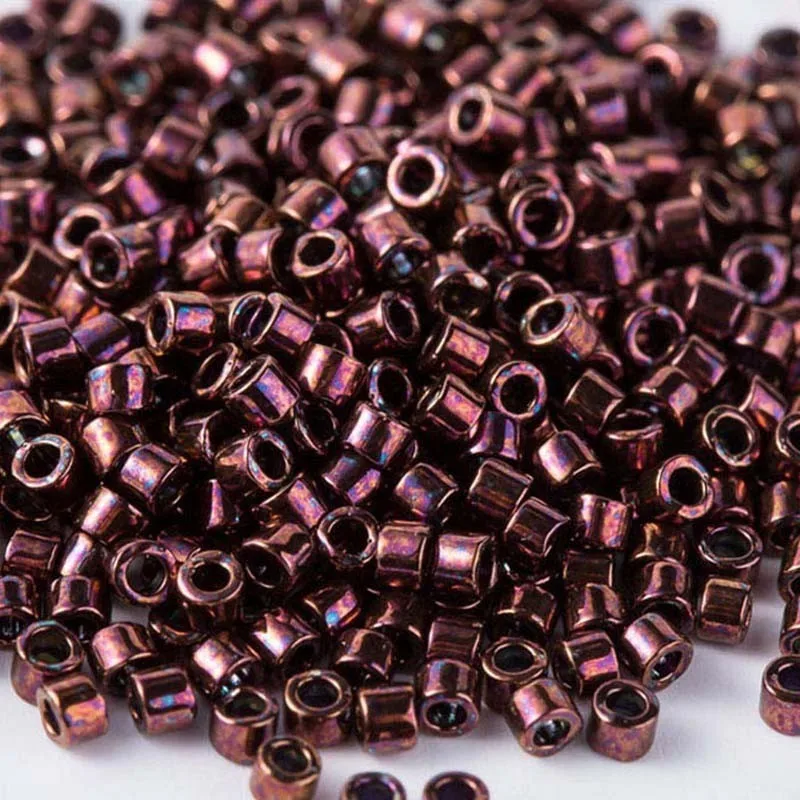 DB12 Taidian DB4 фиолетовый Ирис Miyuki Delica Seedbeads для рождественские аксессуары для одежды 1/3 г/лот 1,6x1,3 мм - Цвет: DB12