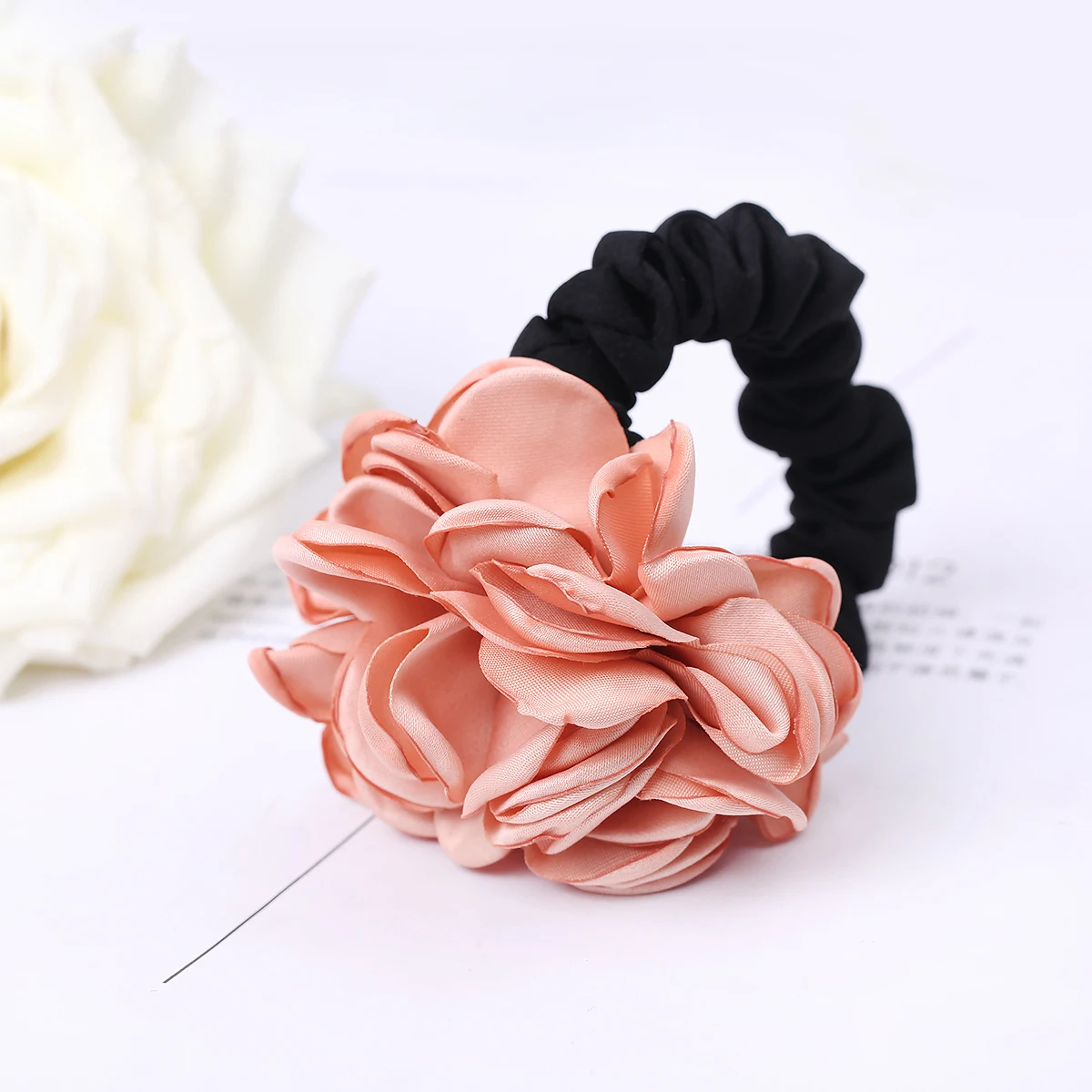 Big Flower Cloth Hair Bands for Women Girls Satin Rose Three Pearls Decor Elastic Hairbands Ponytail Headband |