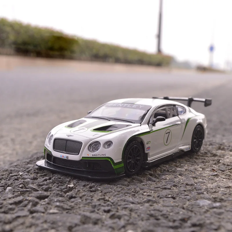 1:32 литая под давлением Модель автомобиля игрушки для Bentley GT с функцией обратной