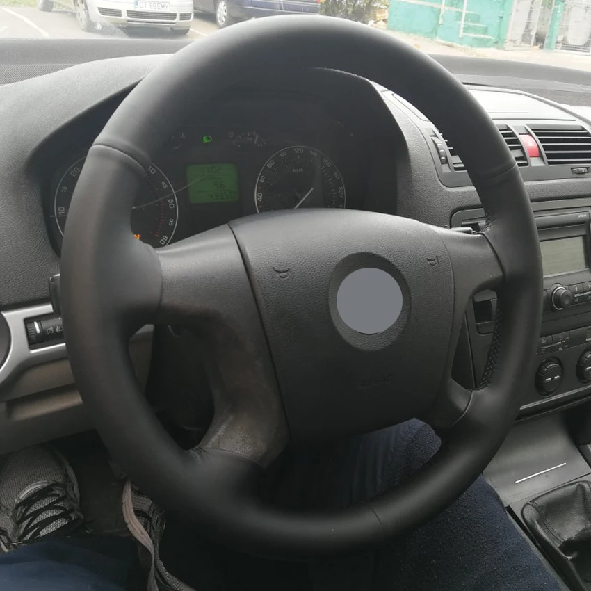MEWANT для старой Skoda Octavia 2005-2009 Fabia 2005-2010 черная искусственная кожа с микроволокном