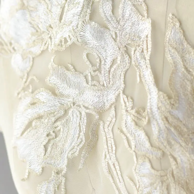 Фото 1Piece White Gold Embroidered Lace Fabrics For African French Lace Fabric High Quality 3D Lace Applique For Wedding Dress №3
