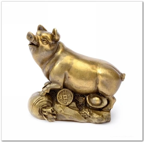 

A lucky gold copper ornaments medium pig pig lucky Town store treasure house decoration