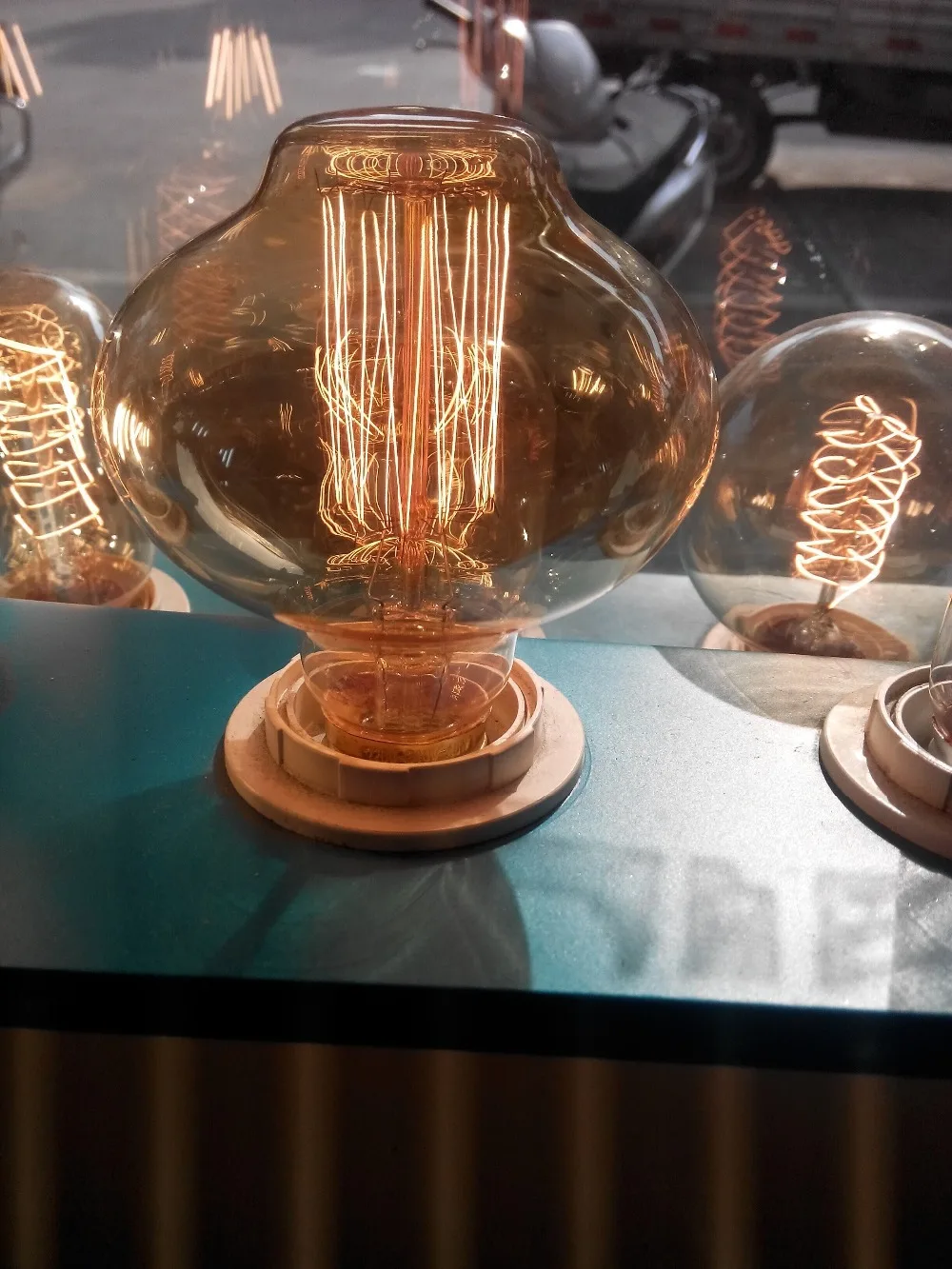 

Эдисон Античный стиль галогенная нить украшения E27 лампа