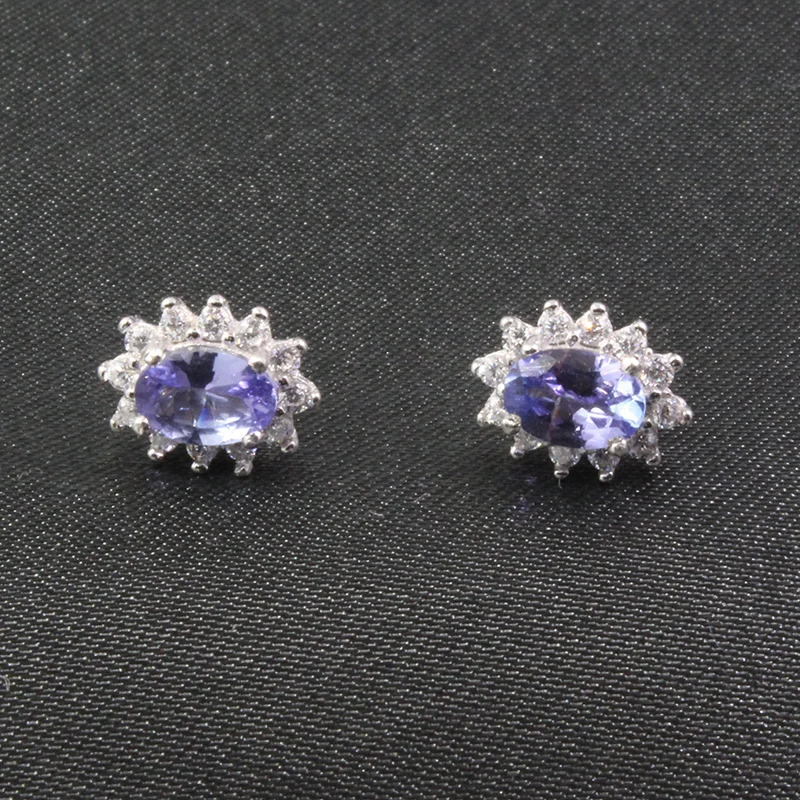 Свадебные серьги из 100% натурального циркония 4 мм * 6 гвоздики настоящего