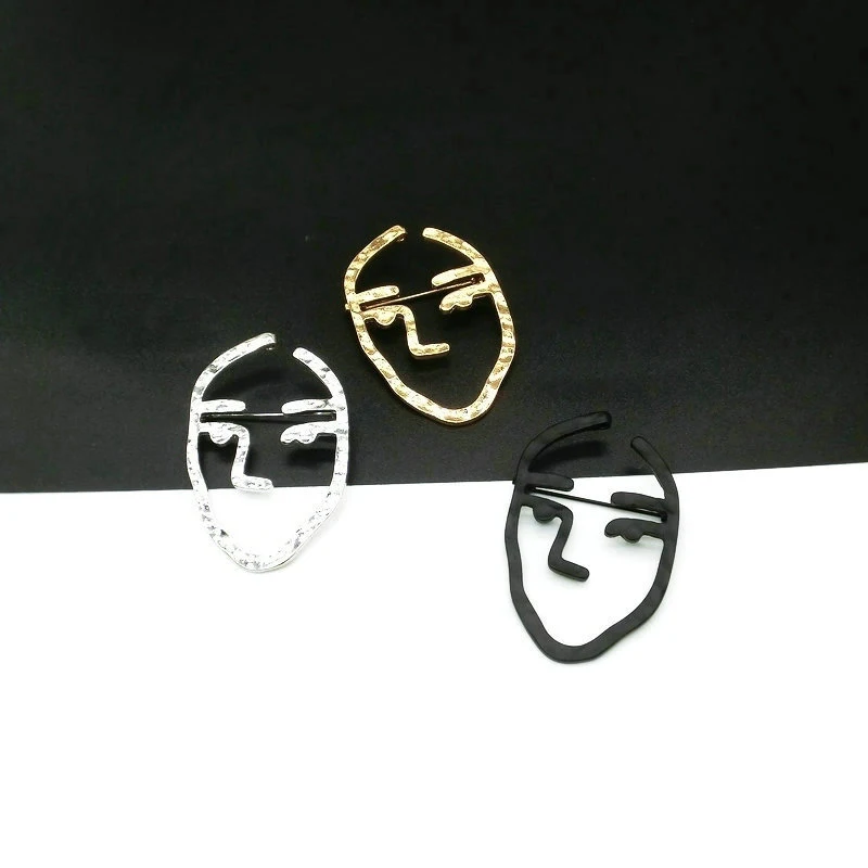 

F.J4Z New Hot Fashion Unusual Face Costume Brooches Pins For Cocktail Party Decoration High Quality Original Alloy Brooches