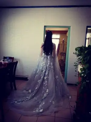 CloverBridal зимний романтический свадебный букет серые Выпускные платья Замочная скважина сзади со съемным 3 м шаль на плечи пряжа