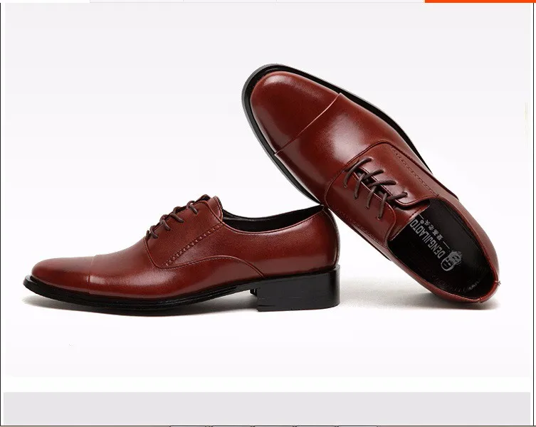 Модная кожаная обувь с микрофиброй для мужчин цвет черный бежевый оксфорды офиса