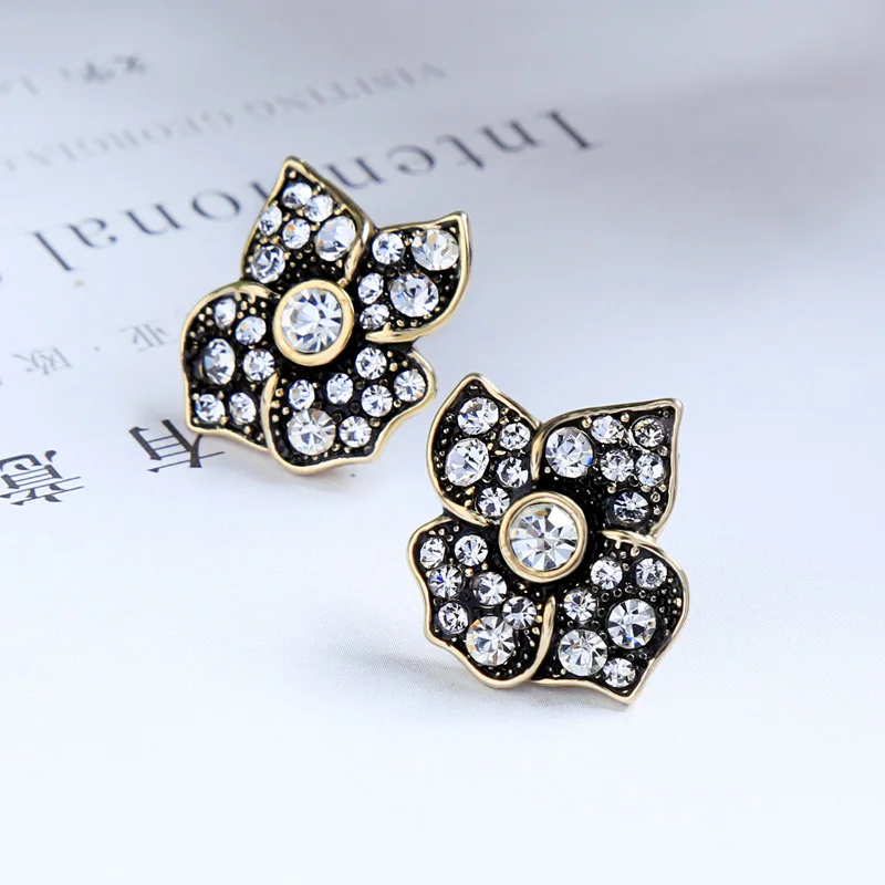 wing yuk tat Plant Flower Small Earrings for Women Costume Jewelry Harajuku Crystal Stud 2018 New | Украшения и аксессуары