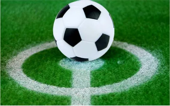 12 шт. 36 мм Пластик мини-футбол Настольный Футбол Таблица Fussball indoor Семья игры черный+ белый спортивный Игрушечные лошадки Развлечения партия