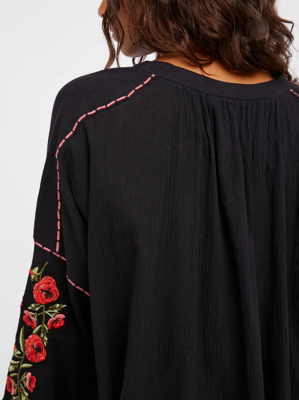 В богемном стиле с вышивкой в мексиканском Бохо для женщин v образным вырезом