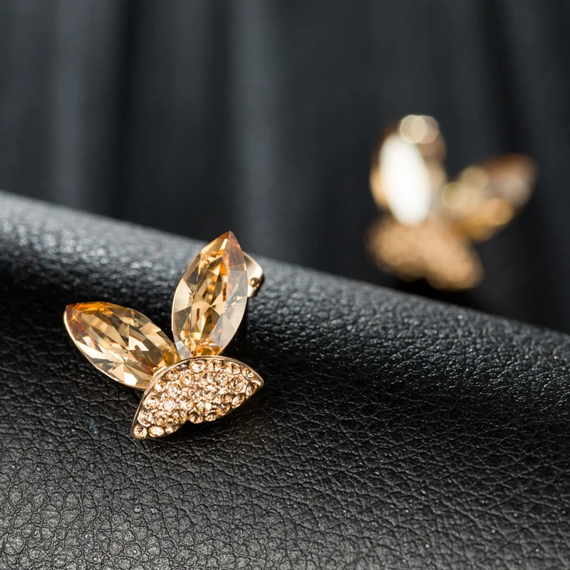 Серьги-гвоздики Neoglory с австрийским кристаллом и октантом стразы Романтические