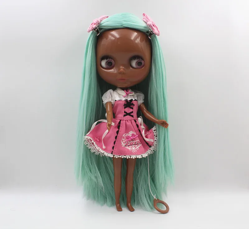 Кукла Blyth Blygirl светильник зеленые прямые волосы глубокое черное тело телесная