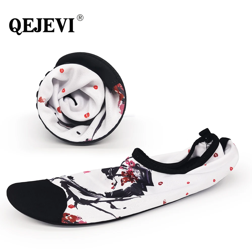 Недорогие Женские аквакроссовки QEJEVI спортивная обувь легкая Водная слипоны