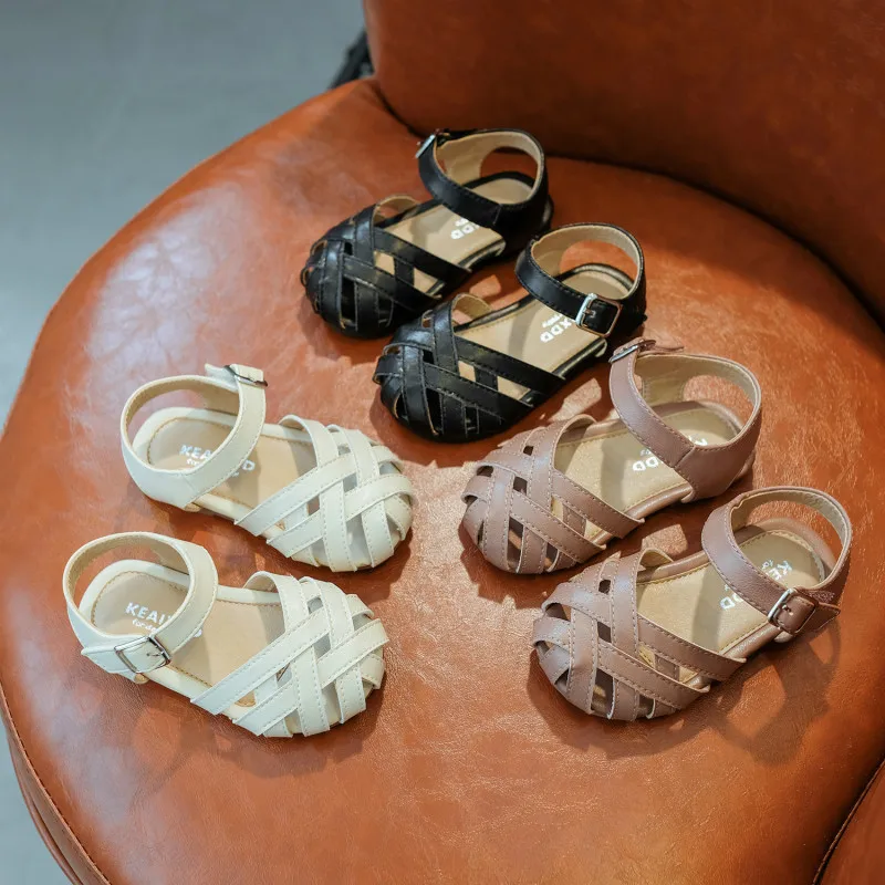 Новая детская обувь для девочек закрытый носок полые детские сандалии крюк петля
