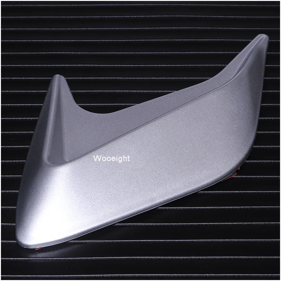 

Car Styling 2Pcs Silver Car Side Air Vent Fender Cover Hole Intake Duct Flow Grille Decoration Sticker For VW Audi BMW Honda