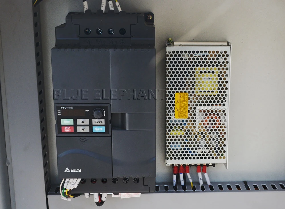 Токарный станок по дереву с ЧПУ/токарный ЧПУ | Инструменты