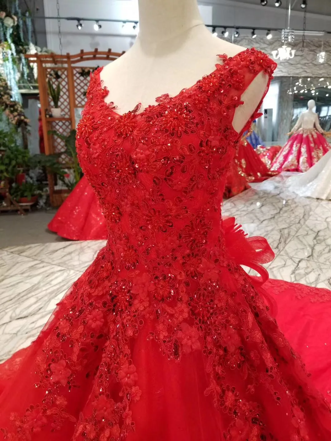 Vestidos De 15 Anos Красные кружевные платья Quinceanera с кристаллами милые 16 платьев бальные