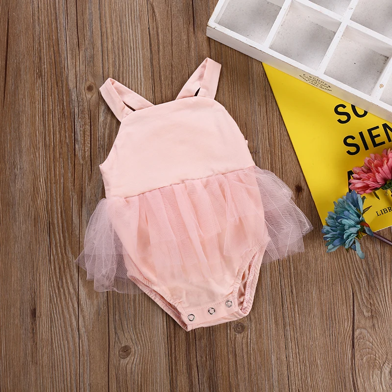 Детская одежда для девочки одноцветная без рукавов комбинезон маленькой Одежда