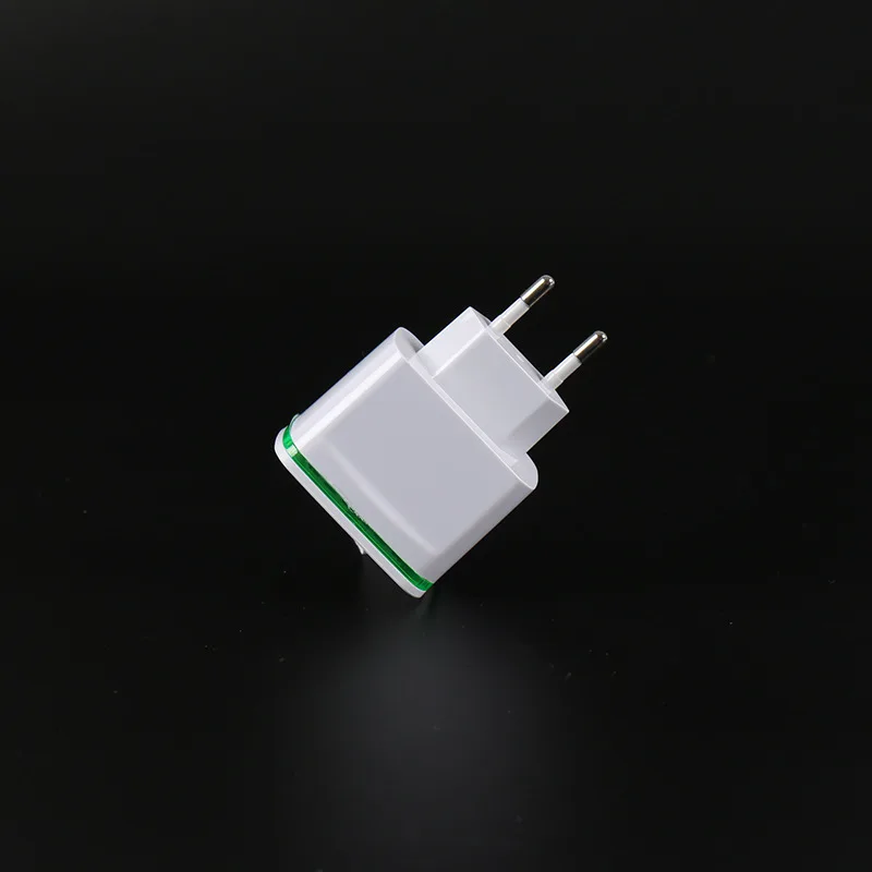 Зарядное устройство с 4 USB-портами 5 В/3 А