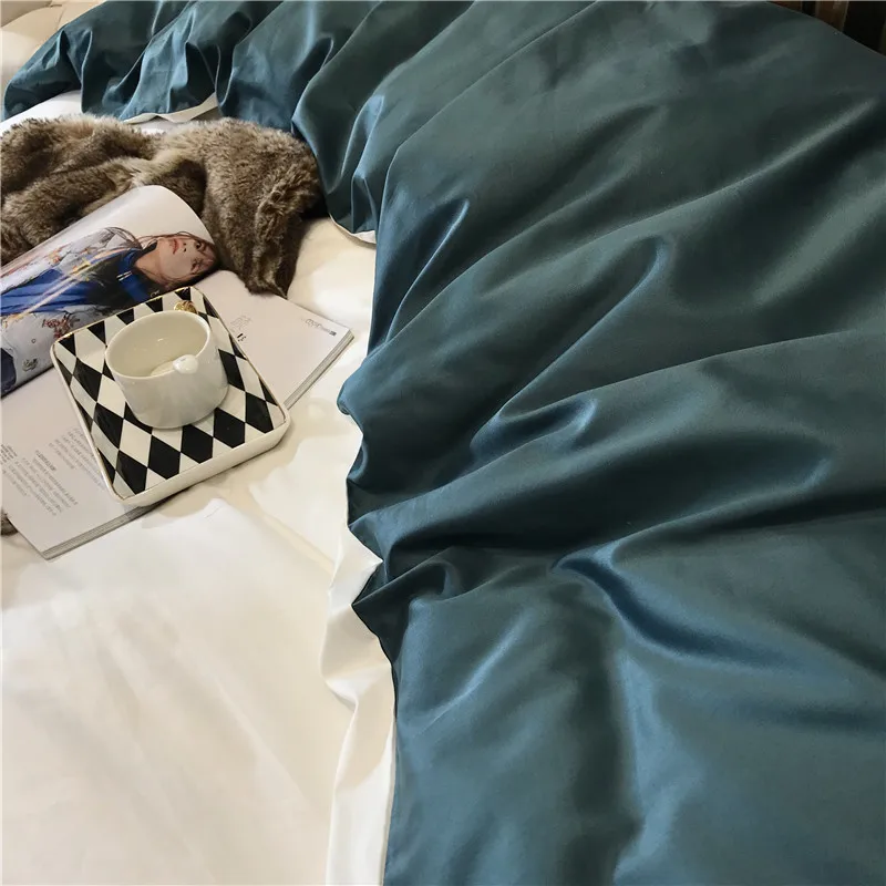 Комплект постельного белья из египетского хлопка с вышивкой "корона" 2018 года, размеры Queen king, включает наволочки на подушки, простыню и покрывало.