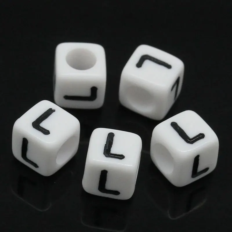 DoreenBeads акриловые бусины с квадратным белым буквенным узором около 6 мм (2/8 &quot) x