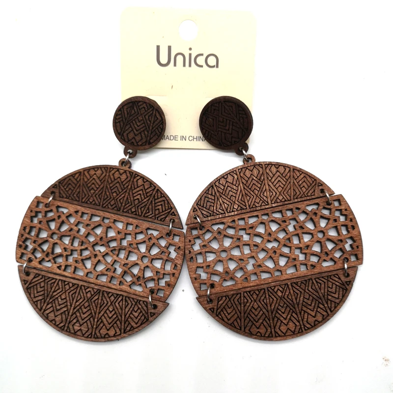 

Engraved wooden earrings