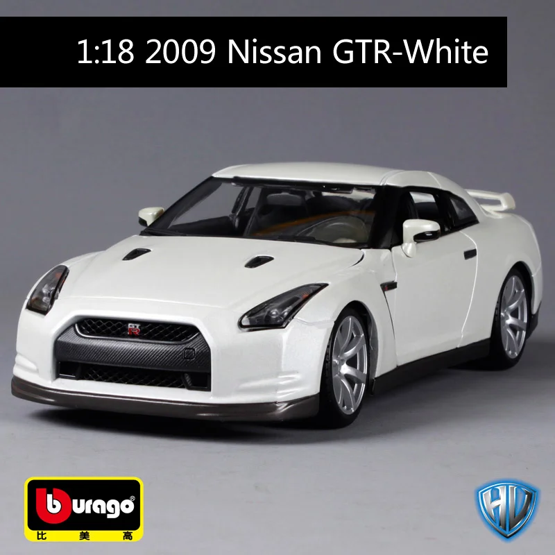 Bburago 1:18 2009 nissan gtr белый автомобиль литой под давлением роскошная модель автомобиля с открытыми дверями автомобиль Коллекционирование в подарок для мужчин 12079 - Цвет: white cars