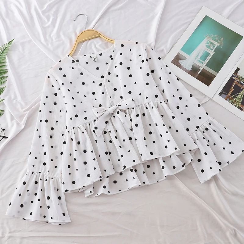 Женские рубашки с V образным вырезом и Расклешенным рукавом короткая Милая